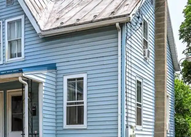 Property at 104 E Garfield St, Shippensburg, PA, 17257, 2 beds, 1 bath, [object Object]