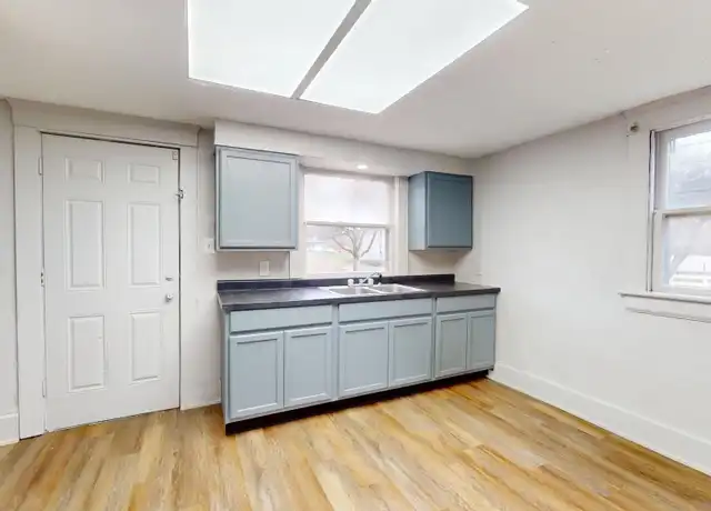 Property at 1141 McKinley Ave Unit 2, Akron, OH, 44306, 2 beds, 1 bath, [object Object]