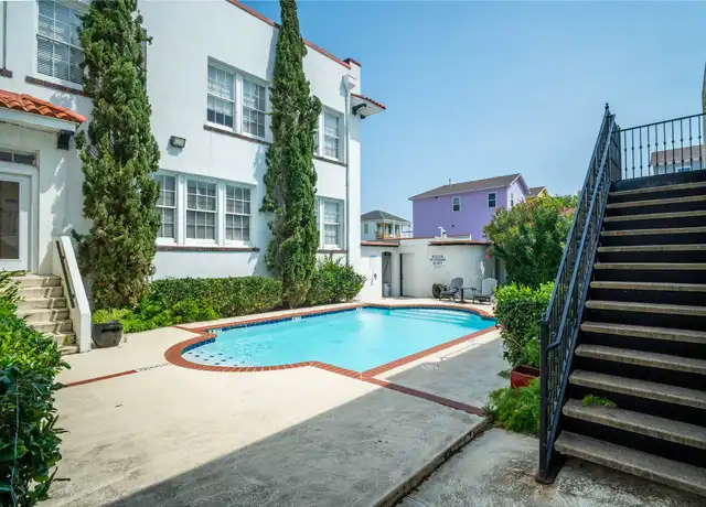 Property at 902 22nd St #10, Galveston, TX, 77550, 1 bed, 1 bath, [object Object]