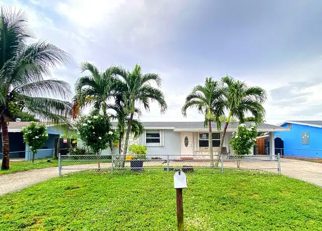 Property at 2868 Dolphin Cir, West Palm Beach, FL, 33406, 3 beds, 1 bath, [object Object]