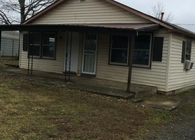 Property at 359 Smith St Unit 2, Radcliff, KY, 40160, 1 bed, 1 bath, [object Object]