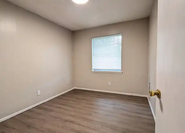 Property at 236 Greenwood Ave, Nash, TX, 75569, 4 beds, 1 bath, [object Object]