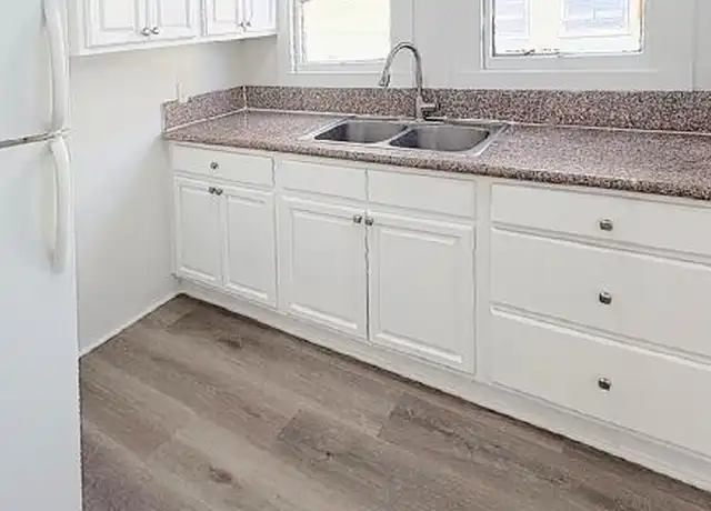 Property at 433 W 4th St Unit 1/2, Long Beach, CA, 90802, 2 beds, 1 bath, [object Object]