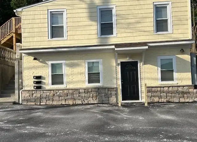 Property at 154 New Haven Ave, Derby, CT, 06418, 2 beds, 1 bath, [object Object]