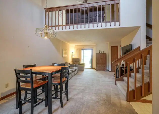 Property at 657 Cielo Vista Dr, Greenwood, IN, 46143, 2 beds, 2 baths, [object Object]
