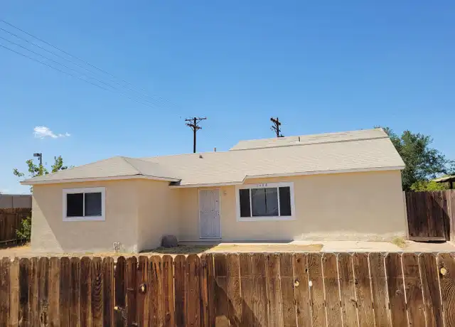 Property at 1098 Rose Ave, El Centro, CA, 92243, 3 beds, 1 bath, [object Object]