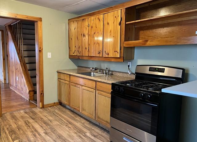Photo of 19 2nd St, North Andover, MA 01845