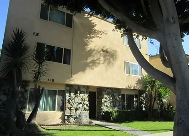Property at 218 Belmont Ave Unit 02, Long Beach, CA, 90803, 2 beds, 2 baths, [object Object]
