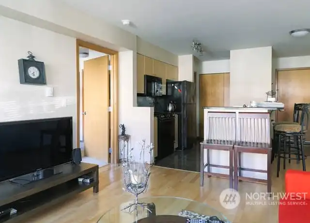 Property at 412 11th Ave #203, Seattle, WA, 98122, 1 bed, 1 bath, [object Object]