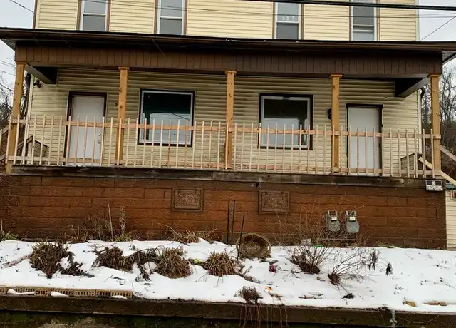 Property at 2031 Commercial St, Mingo Junction, OH, 43938, 3 beds, 1.5 baths, [object Object]