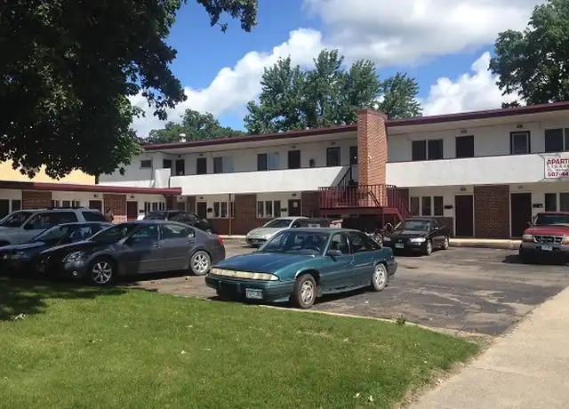 Property at 611 2nd St NW Unit 1C, Austin, MN, 55912, 1 bed, 1 bath, [object Object]