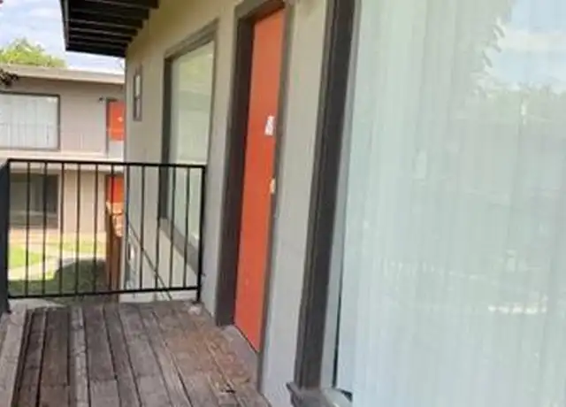 Property at 600 Westwood Dr Unit B6, Abilene, TX, 79603, 3 beds, 2 baths, [object Object]