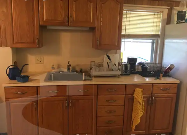 Property at 28 Cherry St Unit 2, Somerville, MA, 02144, 4 beds, 1 bath, [object Object]