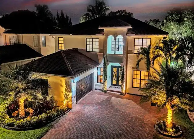 Property at 162 Bella Vista Way, Royal Palm Beach, FL, 33411, 5 beds, 3 baths, [object Object]