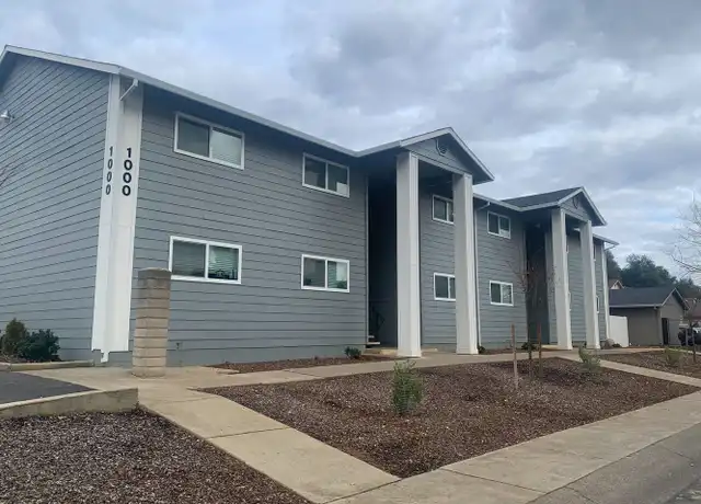 Property at 1000 Del Sol Pl Unit 1000-A, Redding, CA, 96002, 2 beds, 1.5 baths, [object Object]