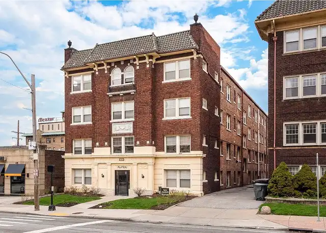 Property at Plateau - 12463 Cedar Rd, Cleveland, OH, 44106, 1 bed, 1 bath, [object Object]