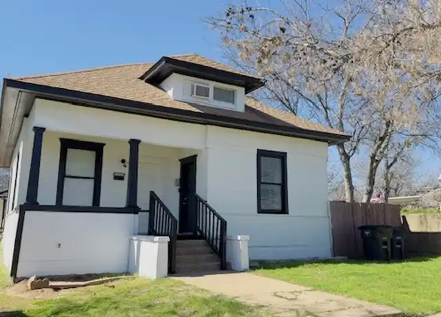 Property at 1217 Clinton Ave, Fort Worth, TX, 76164, 4 beds, 2 baths, [object Object]