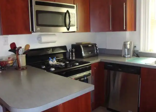 Property at 711 Walnut St, Philadelphia, PA, 19106, 1-2 bed, 1-2 bath, [object Object]