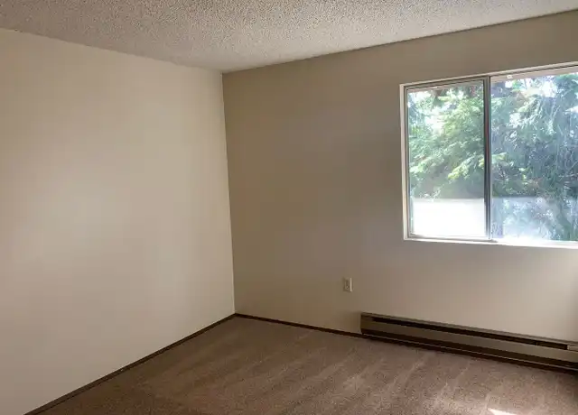 Property at 2075 Vista Dr Unit 206, Ferndale, WA, 98248, 1 bed, 1 bath, [object Object]