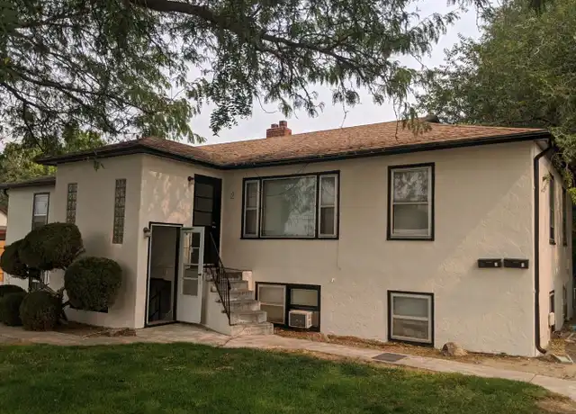 Property at 712 S Canyon St Unit 1, Nampa, ID, 83686, 2 beds, 1 bath, [object Object]