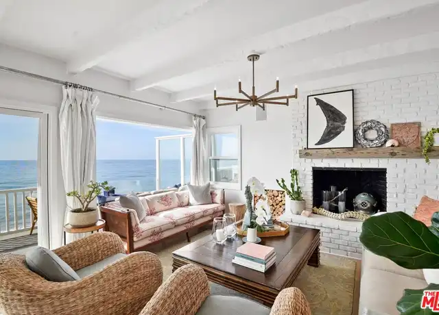 Property at 27208 Pacific Coast Hwy, Malibu, CA, 90265, 3 beds, 3 baths, [object Object]