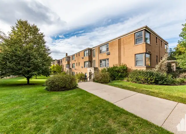 Property at 7320 N Ridge Blvd Unit 24-3E, Chicago, IL, 60645, 1 bed, 1 bath, [object Object]