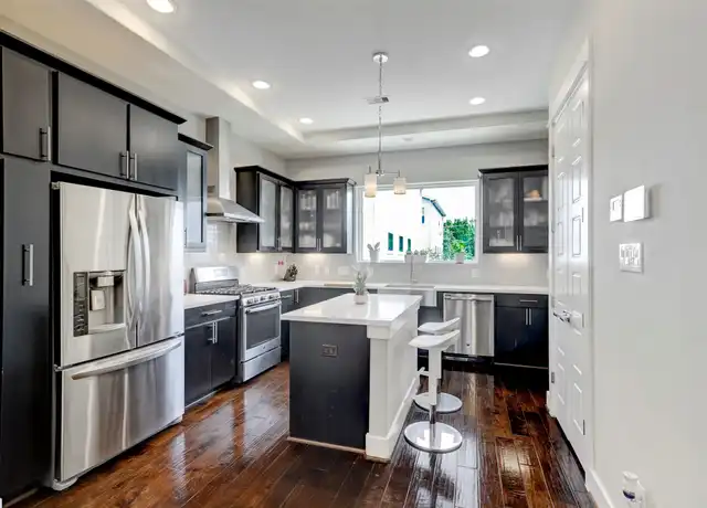 Property at 3109 Gillespie St, Houston, TX, 77020, 3 beds, 3.5 baths, [object Object]