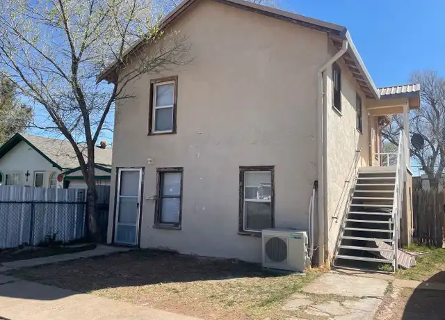 Property at 703 Ross St Unit B, Clovis, NM, 88101, 1 bed, 1 bath, [object Object]