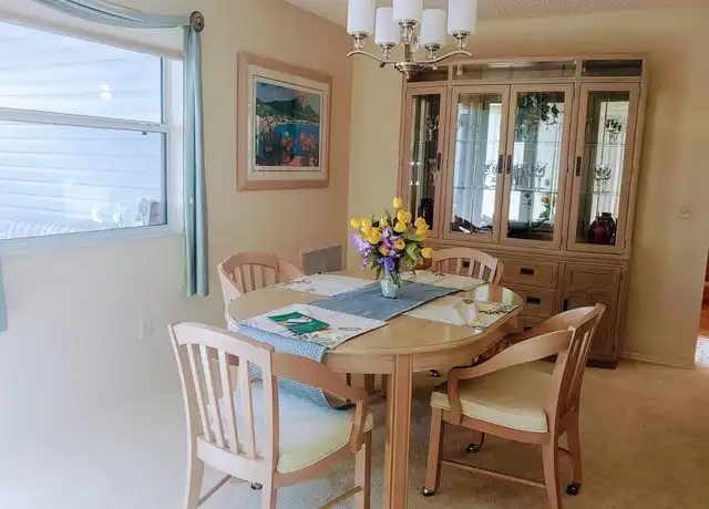 Property at 17400 SE 82nd Roslyn Ct, The Villages, FL, 32162, 2 beds, 2 baths, [object Object]