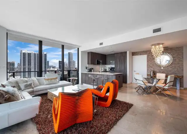 Property at 88 SW 7th St #1812, Miami, FL, 33130, 3 beds, 3.5 baths, [object Object]