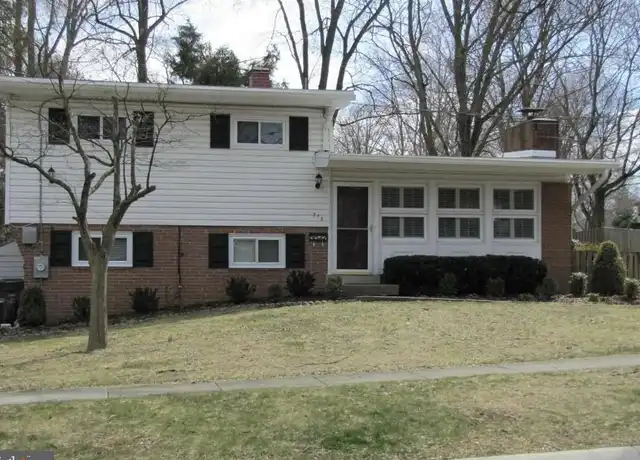Property at 715 Marshall Ave, Rockville, MD, 20851, 3 beds, 1.5 baths, [object Object]