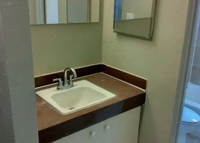 Property at 1994 Elmira St Unit 2, Aurora, CO, 80010, 1 bed, 1 bath, [object Object]