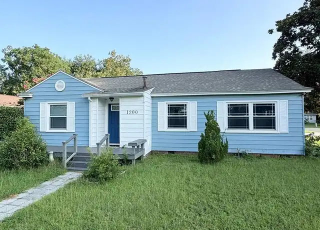 Property at 1200 Wilson Ave, Pensacola, FL, 32507, 3 beds, 2 baths, [object Object]