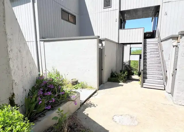Property at 3350 Altamont Rd Unit C9, Birmingham, AL, 35205, 2 beds, 1 bath, [object Object]