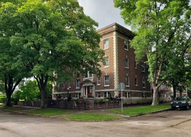 Property at 443 Ashland Ave Unit 212, St Paul, MN, 55102, 0 beds, 1 bath, [object Object]