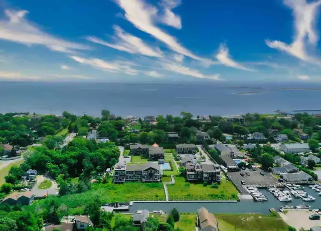 Property at 68 Foster Ave Unit TH, Hampton Bays, NY, 11946, 2 beds, 3 baths, [object Object]