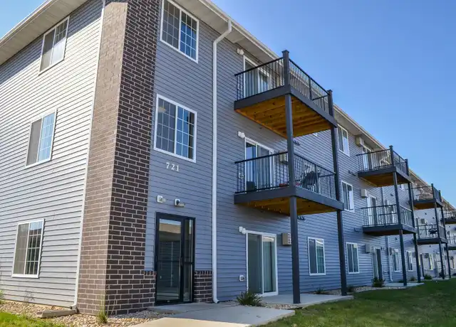 Property at 721 8th St SW Unit 721-211, Dickinson, ND, 58601, 1 bed, 1 bath, [object Object]
