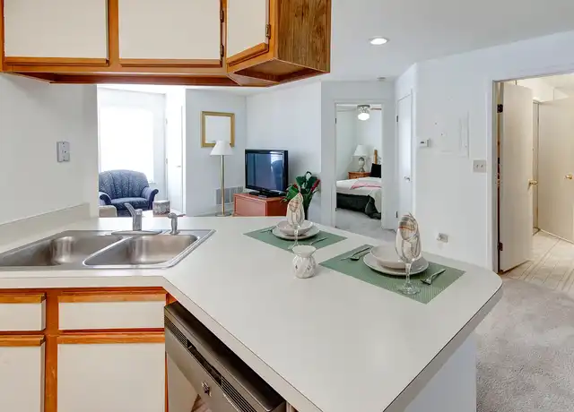 Property at Waterford Greens Apartments and Townhomes - 720 Benedetti Dr, Naperville, IL, 60563, 1 bed, 1 bath, [object Object]