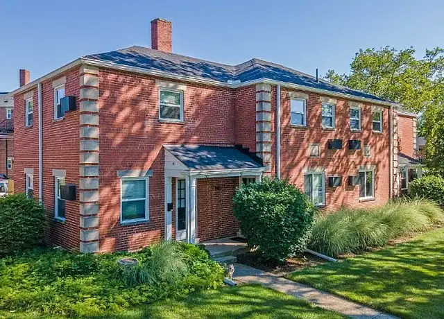 Photo of 41 Patterson Village Dr, Dayton, OH 45419