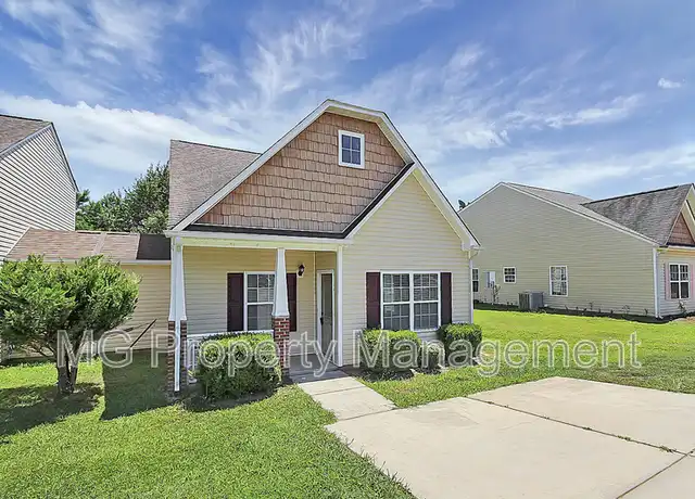 Property at 162 Brookshire Dr, Fort Mill, SC, 29715, 3 beds, 2 baths, [object Object]