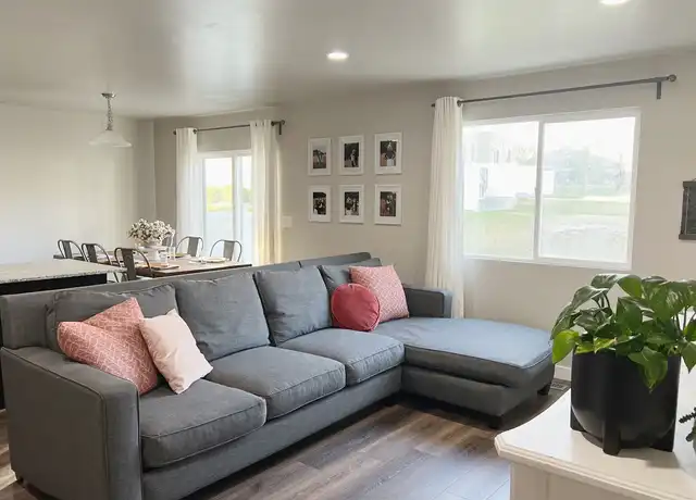 Property at 15037 S Gallant Dr, Bluffdale, UT, 84065, 4 beds, 3 baths, [object Object]
