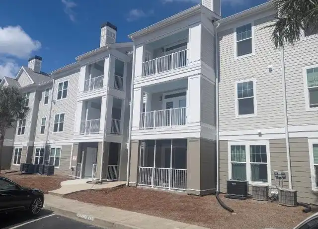 Property at 130 River Landing Dr, Daniel Island, SC, 29492, 1 bed, 1 bath, [object Object]