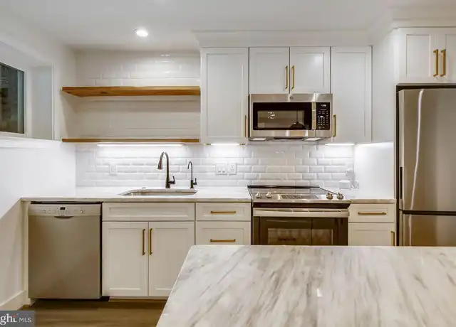 Property at 4416 15th St NW Unit B, Washington, DC, 20011, 1 bed, 1 bath, [object Object]