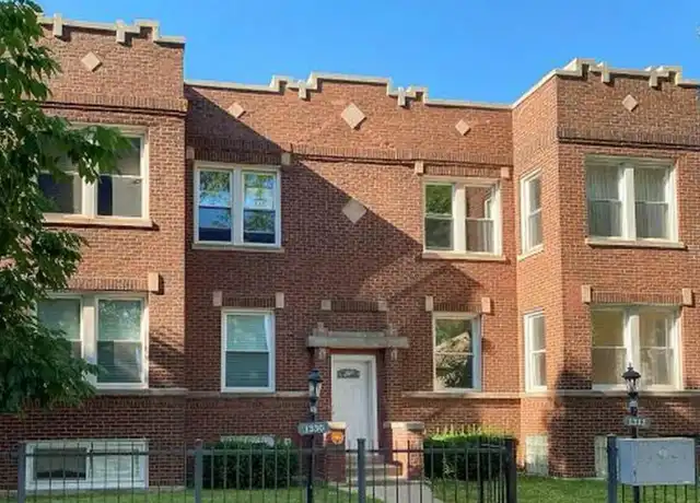 Property at 1330 E 72nd Pl Unit B, Chicago, IL, 60619, 2 beds, 1 bath, [object Object]