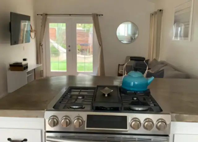Property at 151 Jupiter St, Encinitas, CA, 92024, 2 beds, 2 baths, [object Object]