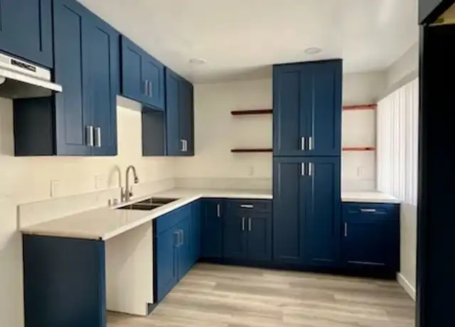 Property at 4870 Pescadero Ave Unit 02, San Diego, CA, 92107, 2 beds, 1 bath, [object Object]