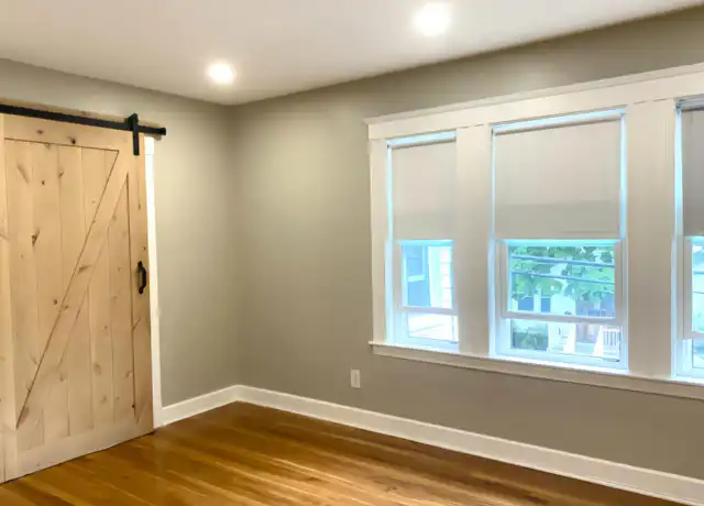 Property at 347 Vermont St Unit 2b, Boston, MA, 02132, 3 beds, 1 bath, [object Object]