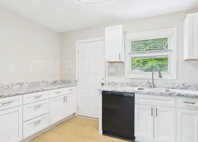 Property at 2701 Midlothian Tpke Unit M, Richmond, VA, 23224, 2 beds, 1 bath, [object Object]