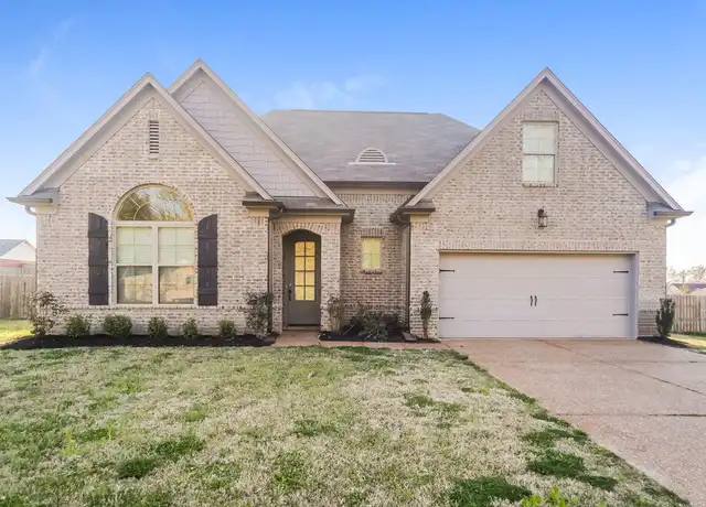 Property at 7681 Carlton Dr, Southaven, MS, 38672, 4 beds, 2.5 baths, [object Object]
