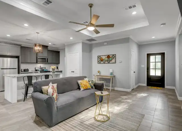 Property at 3451 West Ave, San Antonio, TX, 78213, 3 beds, 2 baths, [object Object]